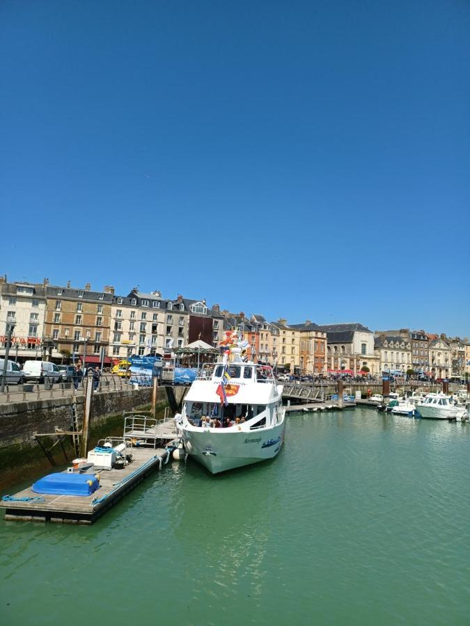 Bleu D'Arques Appartement Lumineux Et Calme 迪耶普 外观 照片